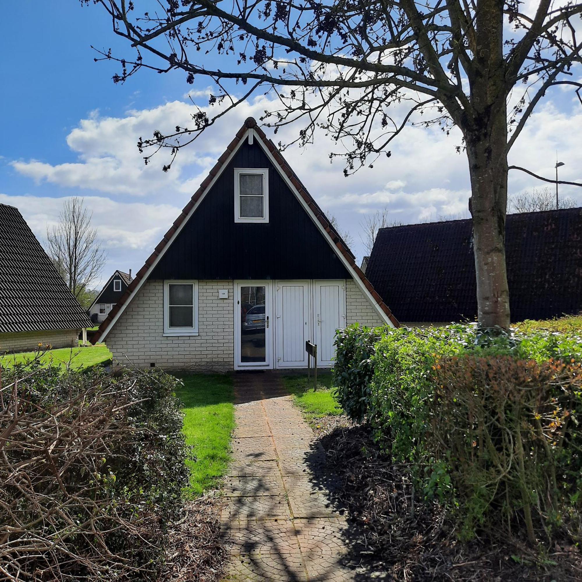 De Vecht, 124 - Centraal Gelegen Aan Vijver Gramsbergen Extérieur photo