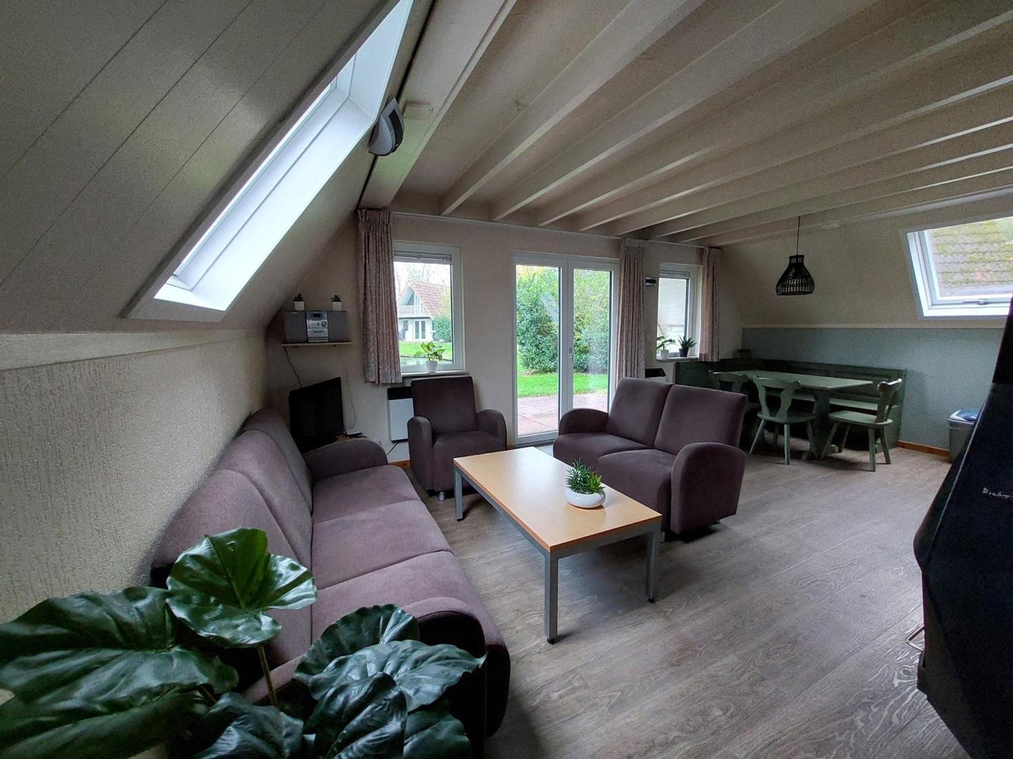 De Vecht, 124 - Centraal Gelegen Aan Vijver Gramsbergen Extérieur photo